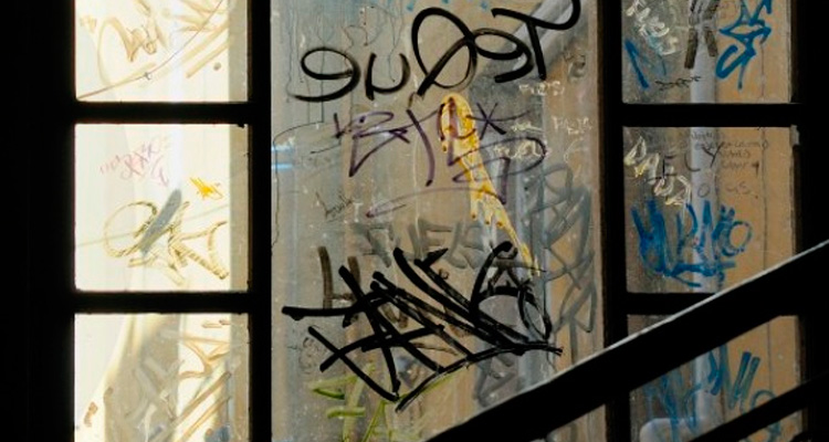 Láminas Antigraffiti/Antivandalismo: qué son, para qué sirven y sus ventajas